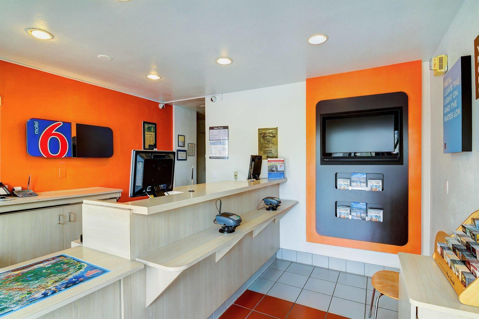 Hotel 6-santa Barbara, Ca - Santa Bárbara